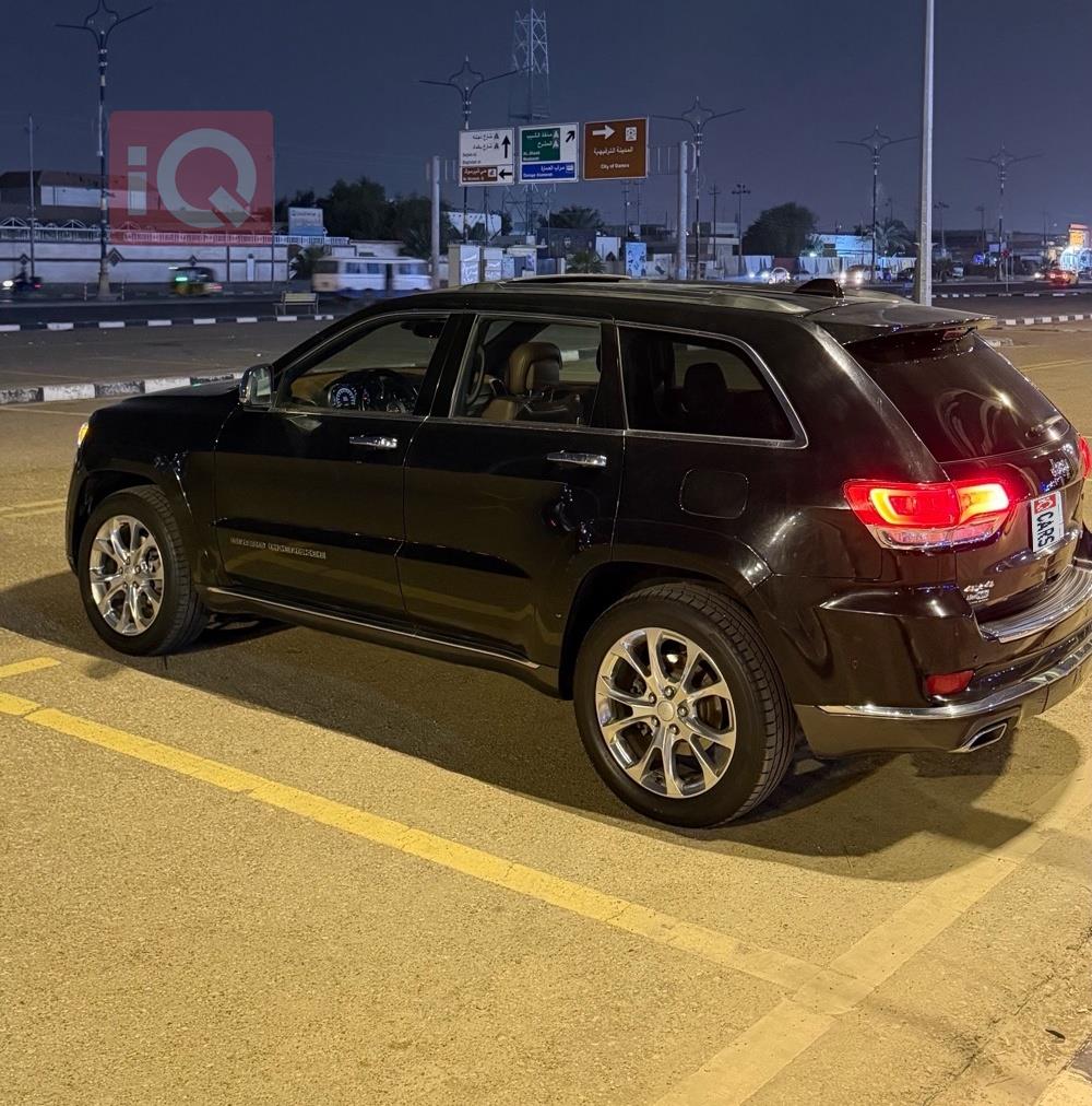 جيب جراند شيروكي